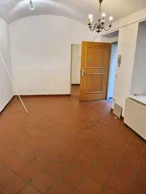 2-Zimmer-Gewerbeimmobilie mieten in Steyr – 22 m², € 190 – Bild 2 von 4
