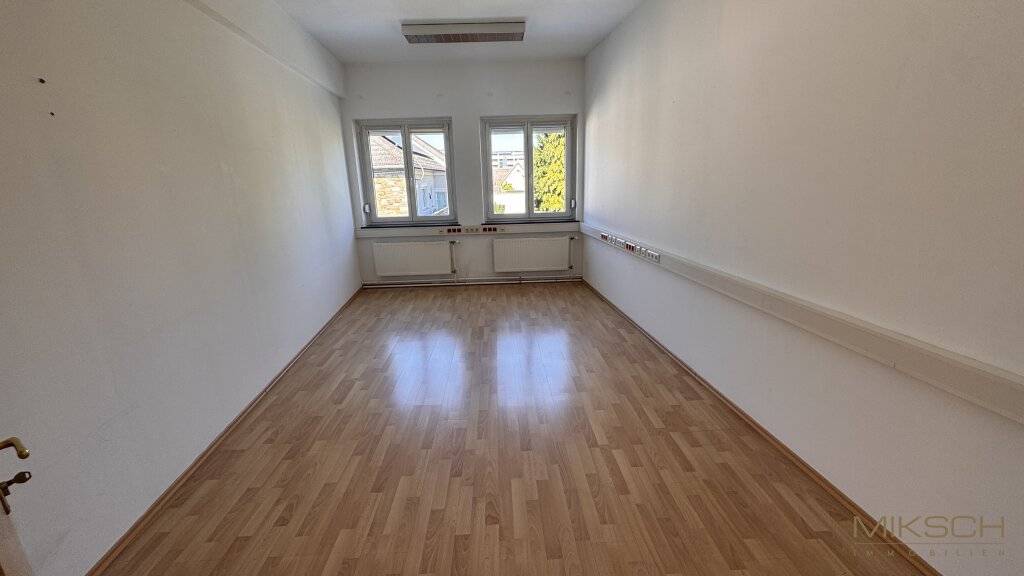 Letzten zwei Büroräume I EUR 460,- monatlich - inklusive Betriebskosten, Heizkosten und USt. I Top-Lage I St. Pölten I flexibel anmietbar ab 30m² - Ansicht 3