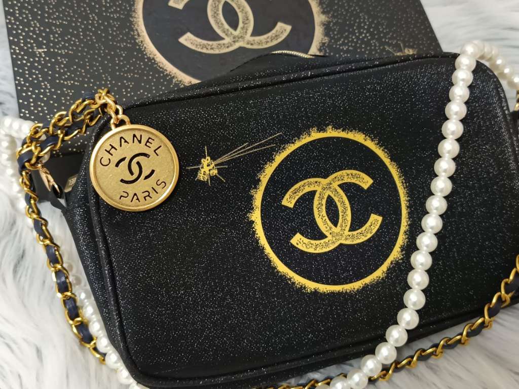 Chanel Beaute cosmetics bag selling