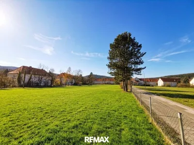 Grundstück kaufen in Neunkirchen – 815 m², € 134.475