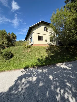 Haus mieten in Lilienfeld – 130 m², € 830 – Bild 1 von 23