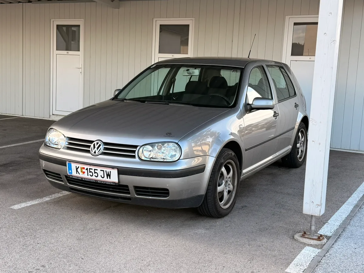 VW Golf