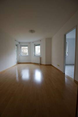 2-Zimmer-Wohnung (51 m²) mit Balkon und Blick ins Grüne in U4-Nähe für Singles/ Paare – Bild 2
