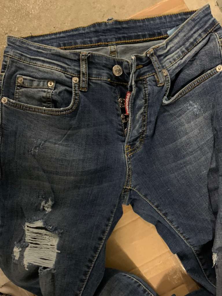 Dsquared hotsell jeans fake