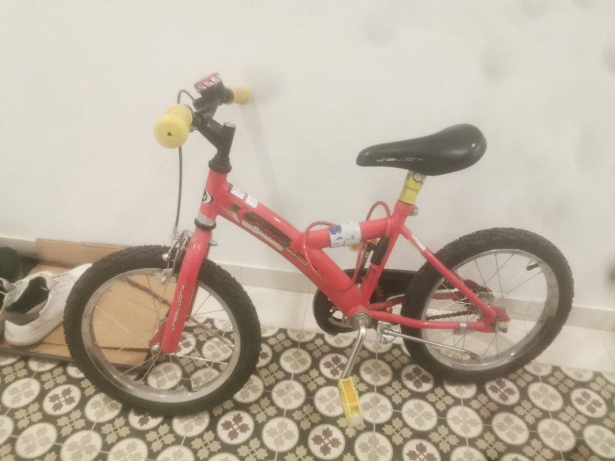 Kinderfahrrad zu verkaufen (für 3-6 Jahre)