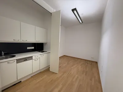 Gewerbeimmobilie mieten in Wien – 83 m², € 1.992 – Bild 2 von 13