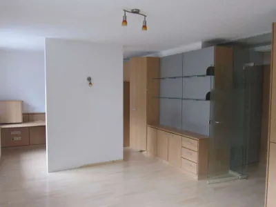 1-Zimmer-Wohnung mieten in Linz – 39 m², € 680 – Bild 5 von 6
