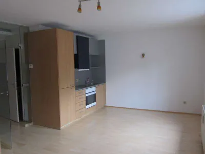 1-Zimmer-Wohnung mieten in Linz – 39 m², € 680 – Bild 6 von 6