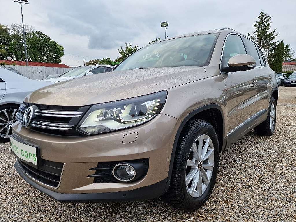 VW Tiguan 2,0 TDI Sport&Style BMT DPF/Neues ÖAMTC Pickerl SUV / Geländewagen