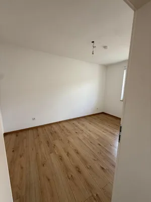 4-Zimmer-Wohnung mieten in Braunau am Inn – 70,68 m², € 897 – Bild 7 von 17