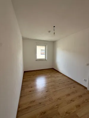 4-Zimmer-Wohnung mieten in Braunau am Inn – 70,68 m², € 897 – Bild 6 von 17