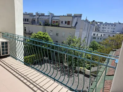 komplett neu renovierte Luxus-Altbauwohnung, Erstbezug, Ruhelage nahe Neubaugasse / Mariahilferstraße – Bild 3