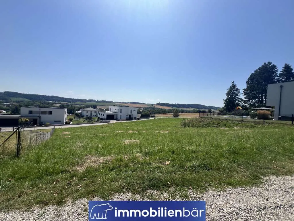Südhang Grundstück mit Weitblick in Pichl bei Wels - KEIN BAUZWANG - Ansicht 2