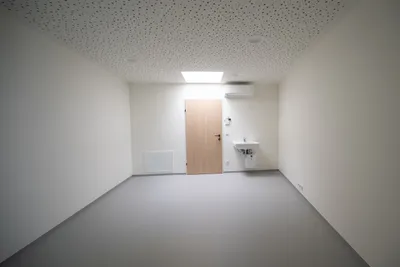 3-Zimmer-Gewerbeimmobilie mieten in Amstetten – 39 m², € 12 – Bild 22 von 24