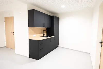 3-Zimmer-Gewerbeimmobilie mieten in Amstetten – 39 m², € 12 – Bild 3 von 24