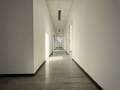 Gewerbeimmobilie mieten in Wels – 150 m², € 1.500 – Bild 5 von 12
