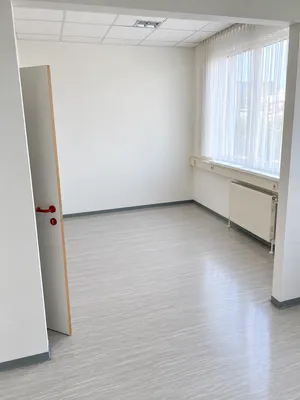Gewerbeimmobilie mieten in Wels – 150 m², € 1.500 – Bild 9 von 12