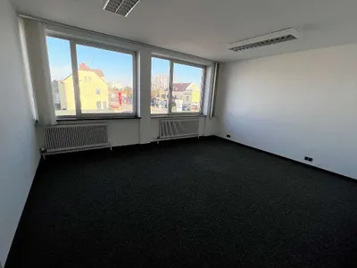 Gewerbeimmobilie mieten in Wels – 150 m², € 1.500 – Bild 4 von 12