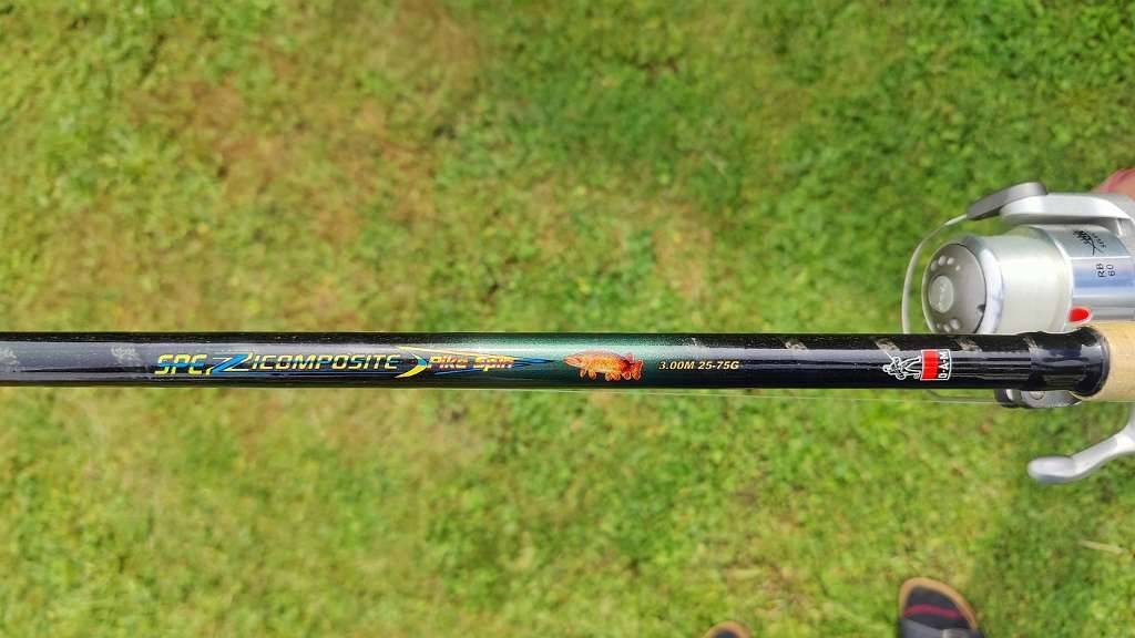 Angelrute DAM 3,0m inkl. Fishing One Selection Rolle,  50,- (5163 Mattsee)  - willhaben