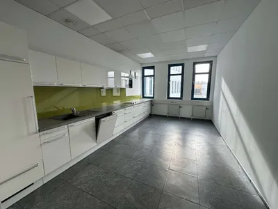 Gewerbeimmobilie mieten in Wien – 926 m², € 12 – Bild 7 von 12