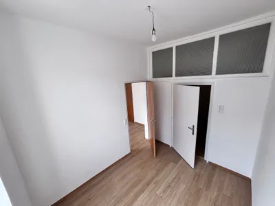 4-Zimmer-Wohnung mieten in Wels – 91 m², € 916 – Bild 4 von 10
