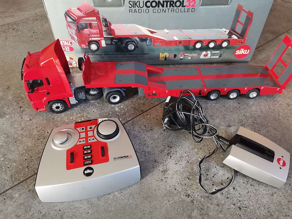 Siku Control sold 6721 MAN Tieflader 1/32 OVP