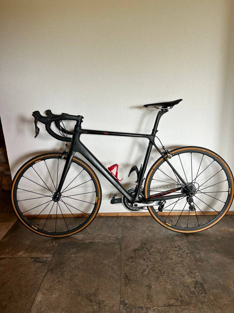 Canyon Ultimate cf slx F10,  1.200,- (5202 Neumarkt am Wallersee) -  willhaben