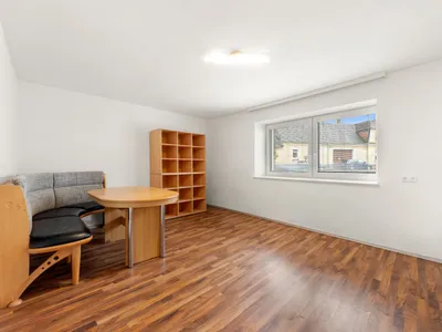 8-Zimmer-Gewerbeimmobilie kaufen in Korneuburg – 390 m² – Bild 18 von 21