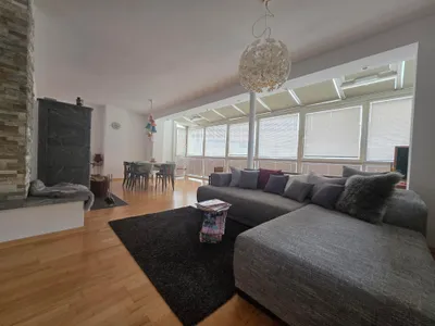 8-Zimmer-Immobilie kaufen in Sankt Veit an der Glan – 245 m² – Bild 10 von 16