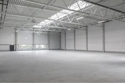 Gewerbeimmobilie mieten in Wien – 1 769 m² – Bild 1 von 4