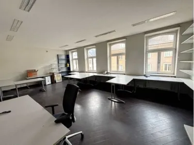 2-Zimmer-Gewerbeimmobilie mieten in Wien – 102 m², € 981 – Bild 2 von 11