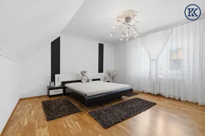 8-Zimmer-Haus kaufen in Hollabrunn – 307,35 m² – Bild 24 von 48