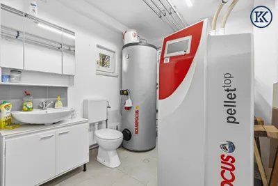 8-Zimmer-Haus kaufen in Hollabrunn – 307,35 m² – Bild 30 von 48