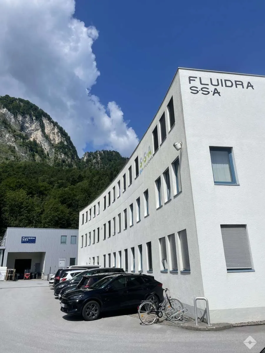 Var. 1: Betriebsliegenschaft in Stadtnähe zur Miete - Widok 3
