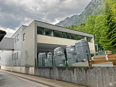 Gewerbeimmobilie mieten in Salzburg-Umgebung – 7 300 m², € 38.000 – Bild 7 von 13