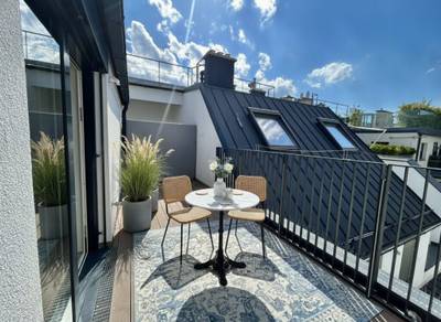 1010! Stylische 4-Zimmer DG-Maisonette mit Terrasse in der Wiener Innenstadt!