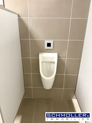Gewerbeimmobilie kaufen in Wels – 220 m², € 120.000 – Bild 18 von 21