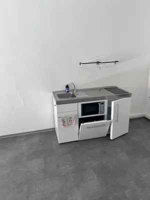 3-Zimmer-Gewerbeimmobilie mieten in Bruck an der Leitha – 100 m², € 955 – Bild 3 von 16
