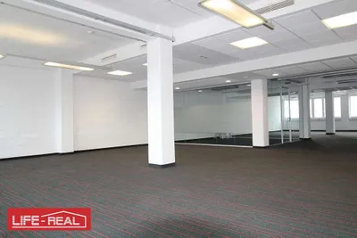 1-Zimmer-Gewerbeimmobilie mieten in Linz – 35 m², € 620 – Bild 2 von 6
