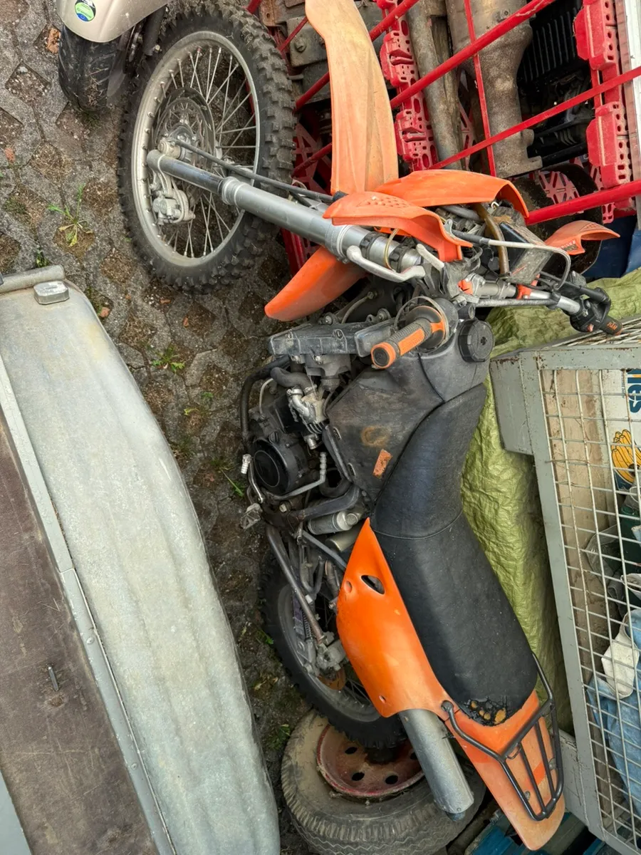 KTM 400