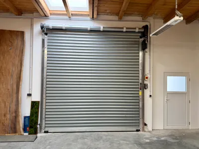 Gewerbeimmobilie mieten in Baden – 96 m², € 1.140 – Bild 2 von 3