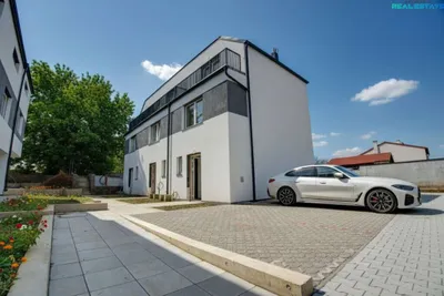 4-Zimmer-Haus kaufen in Bruck an der Leitha – 102,5 m², € 439.000 – Bild 3 von 25