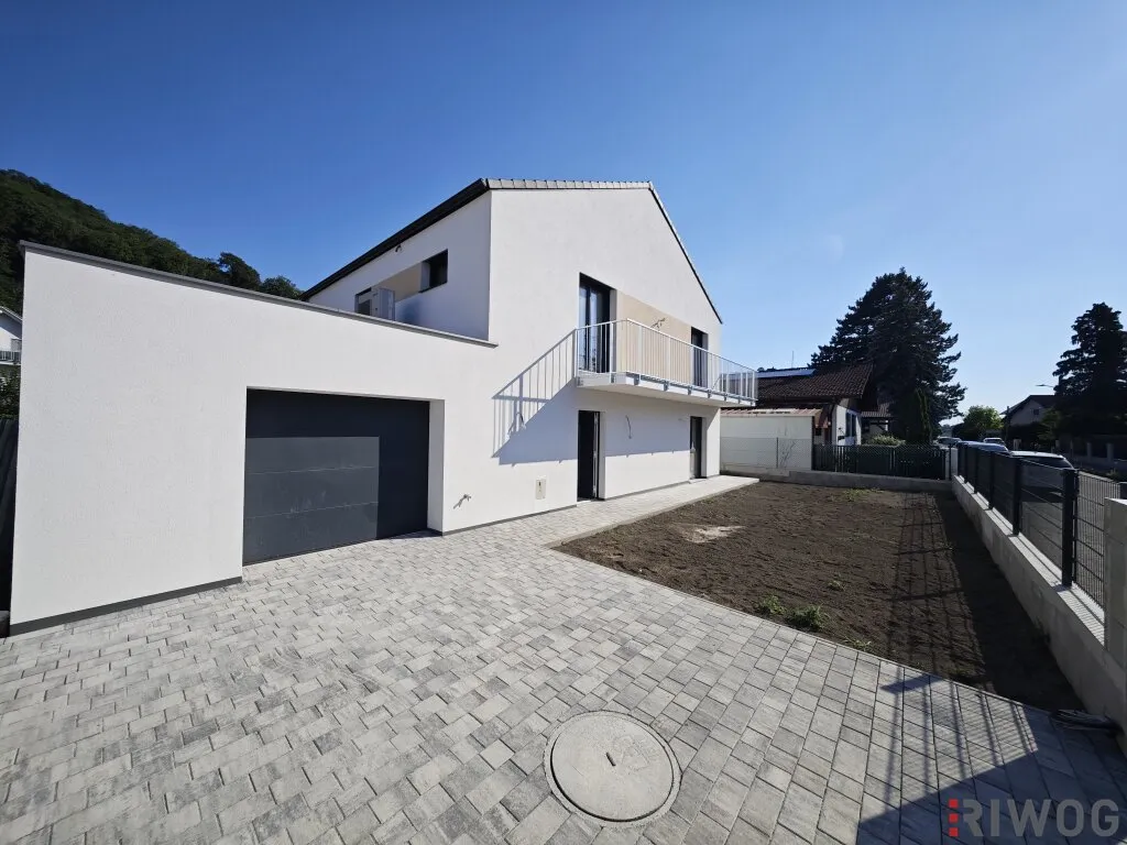 ERSTBEZUG | Einfamilienhaus mit 5 Zimmern & Garage | Luftwärmepumpe | südseitige Terrasse | schlüsselfertig - Widok 2