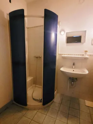 5-Zimmer-Gewerbeimmobilie mieten in Melk – 144 m², € 1.150 – Bild 7 von 10