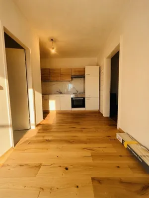 Wohnung kaufen in Neunkirchen – 46,36 m², € 73.700 – Bild 2 von 9