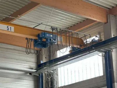Gewerbeimmobilie mieten in Feldkirchen – 1 000 m², € 5 – Bild 7 von 18