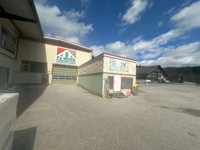 Gewerbeimmobilie mieten in Feldkirchen – 1 000 m², € 5 – Bild 17 von 18