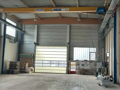 Gewerbeimmobilie mieten in Feldkirchen – 1 000 m², € 5 – Bild 9 von 18