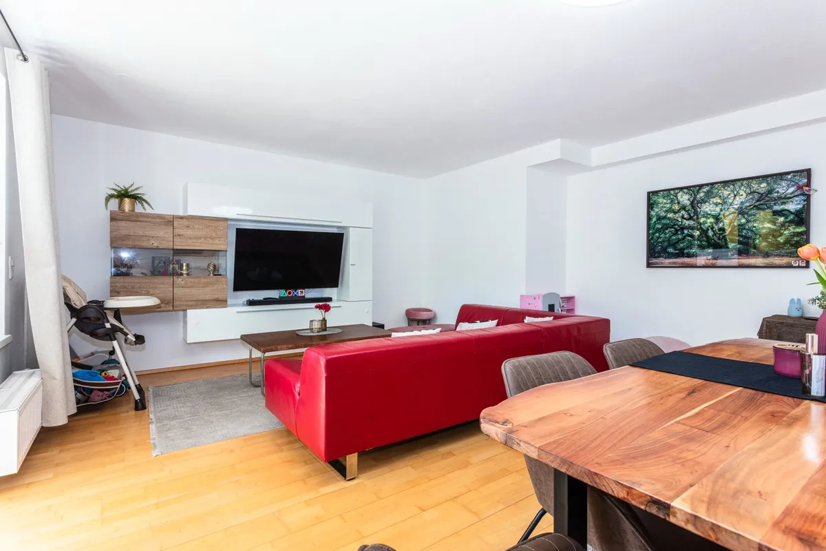 Familienfreundliche 3-Zimmer-Wohnung mit Garten - Ansicht 3