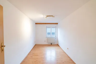 4-Zimmer-Wohnung mieten in Braunau am Inn – 95 m², € 1.200 – Bild 8 von 10